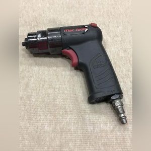 Mac Tools 3” Variable Speed Air Polisher APMC30
S/N: 07120006